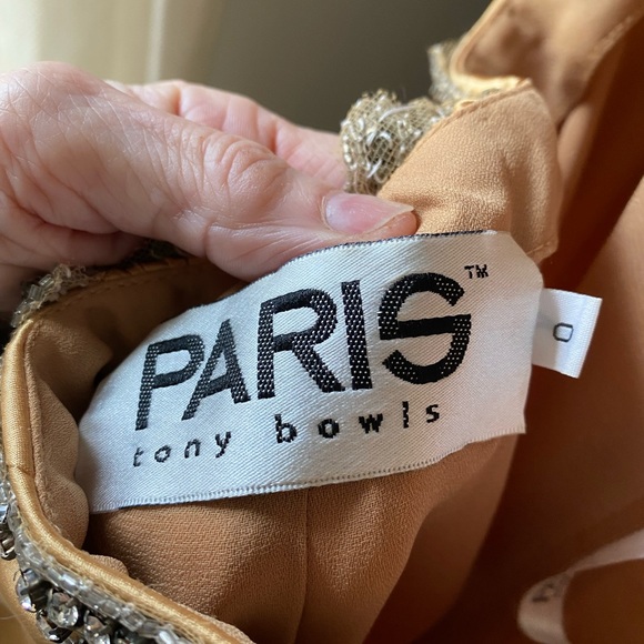 Tony Bowls gown - Picture 7 of 16